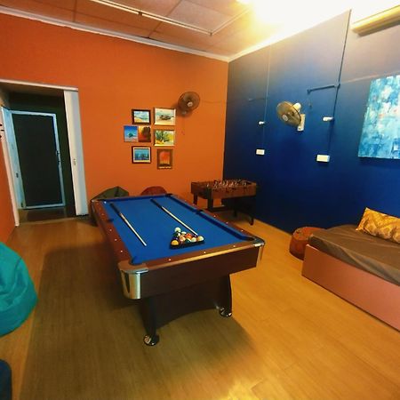 Hana'S Dorm Padang Mat Sirat Kültér fotó
