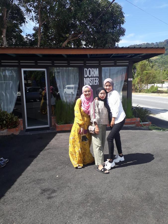 Hana'S Dorm Padang Mat Sirat Kültér fotó